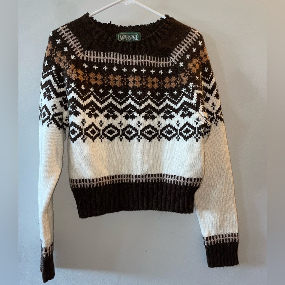 American eagle sweater size M